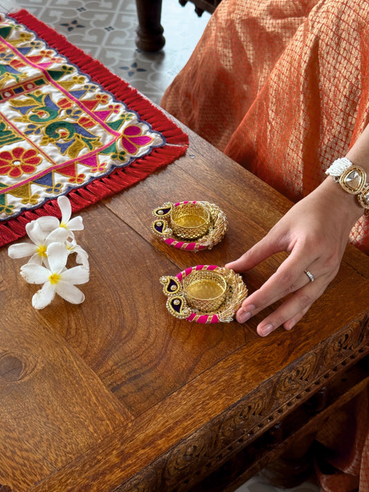 Smaran Handmade Elegant Candle Holder Set of 2 for Festivals, Weddings, Pooja Room & Home Décor, Traditional Indian Decorative Tealight Candle Set (Patch Design Ring Tealight Holder)