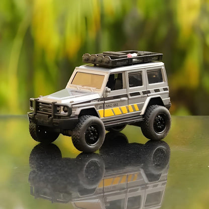 Beach Petrol Car 1:32